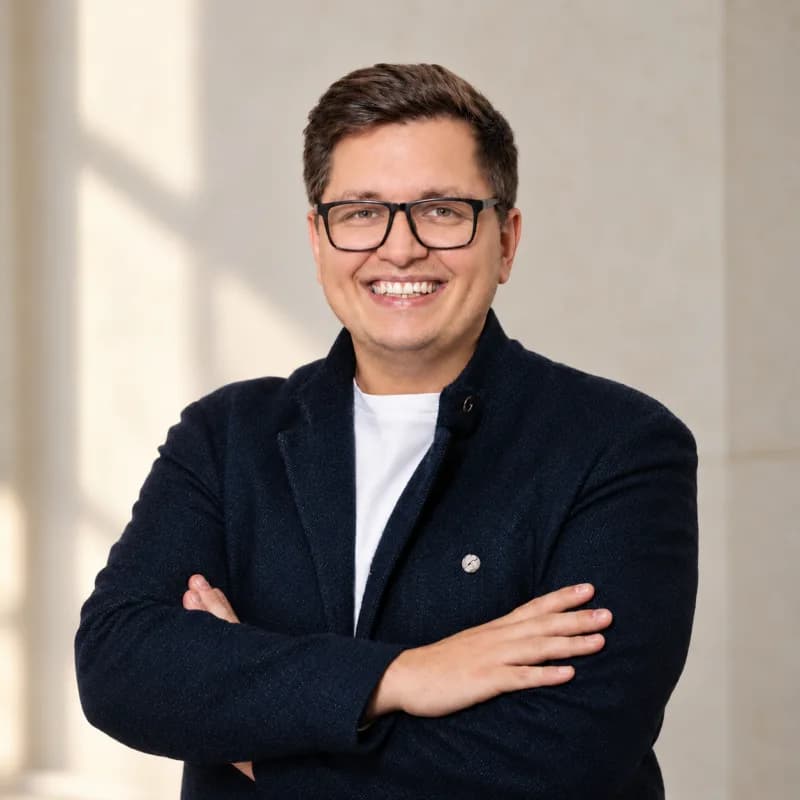Jonas Höttler — führt jede Engpassdiagnose persönlich